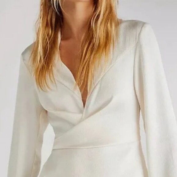 Free People Harley Tunic Silk Wrap top in ivory.  SZ XS/TP - Picture 4 of 5